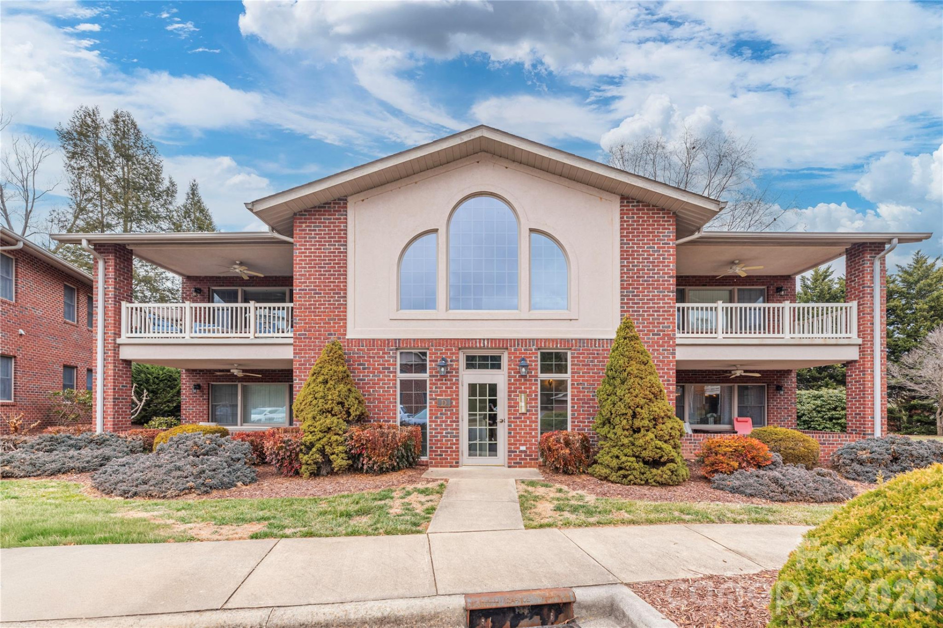 1465 Lakeshore Drive #D-2 - Photo 3