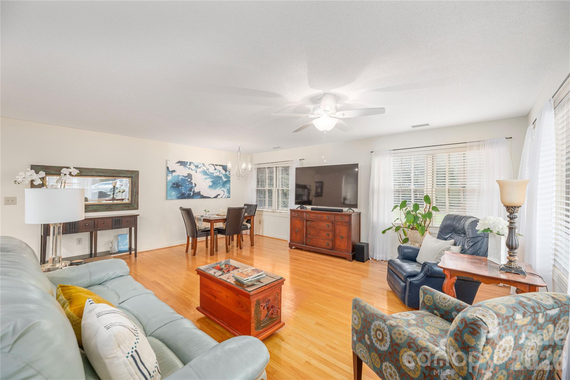 1465 Lakeshore Drive #D-2 - Photo 5