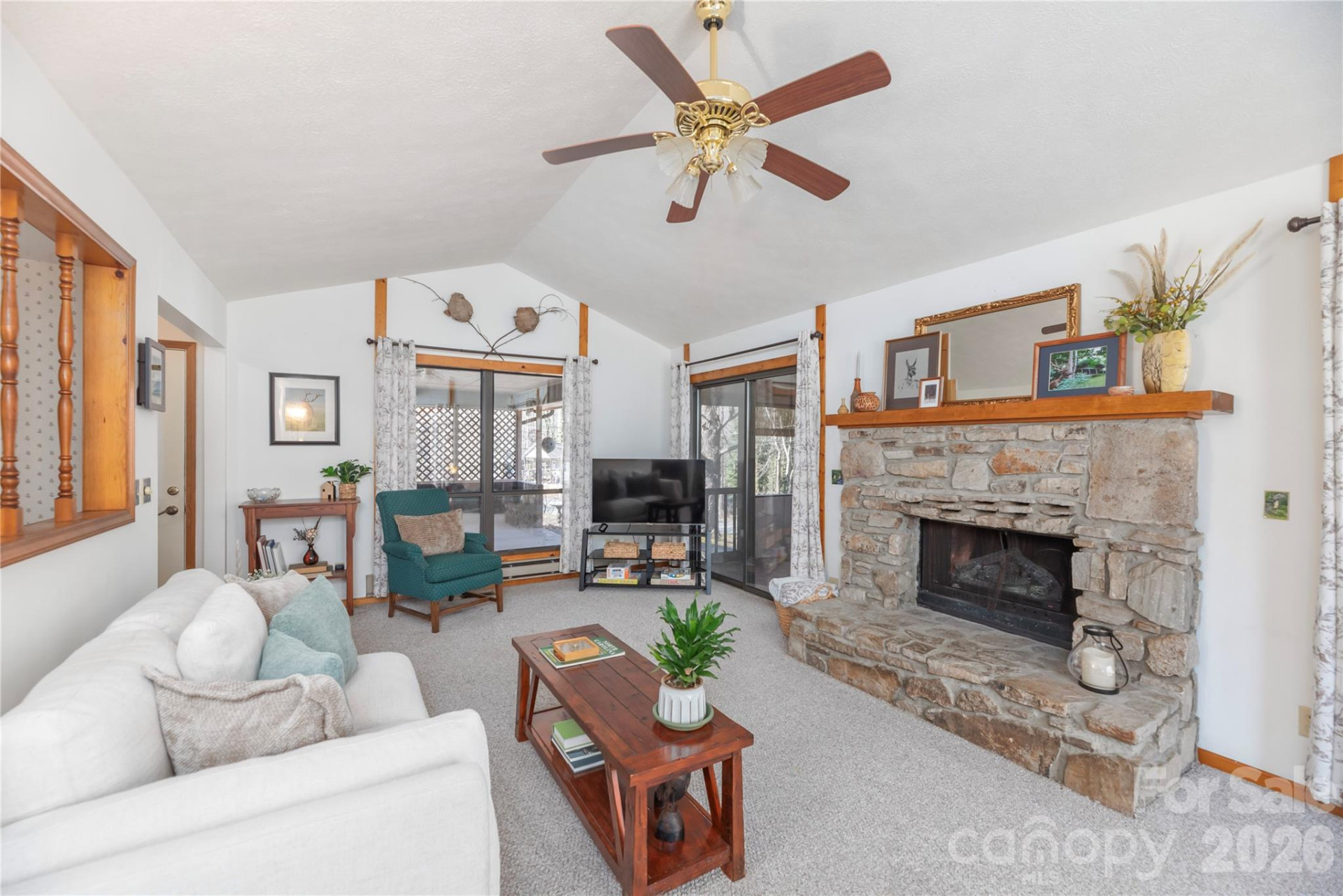 33 Ash Drive - Photo 4