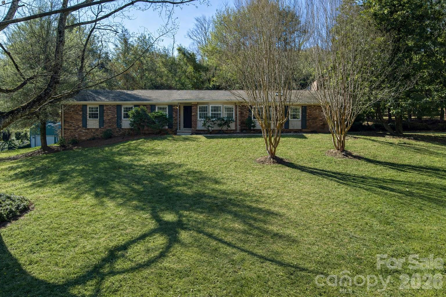 91 Haw Creek Circle - Photo 2