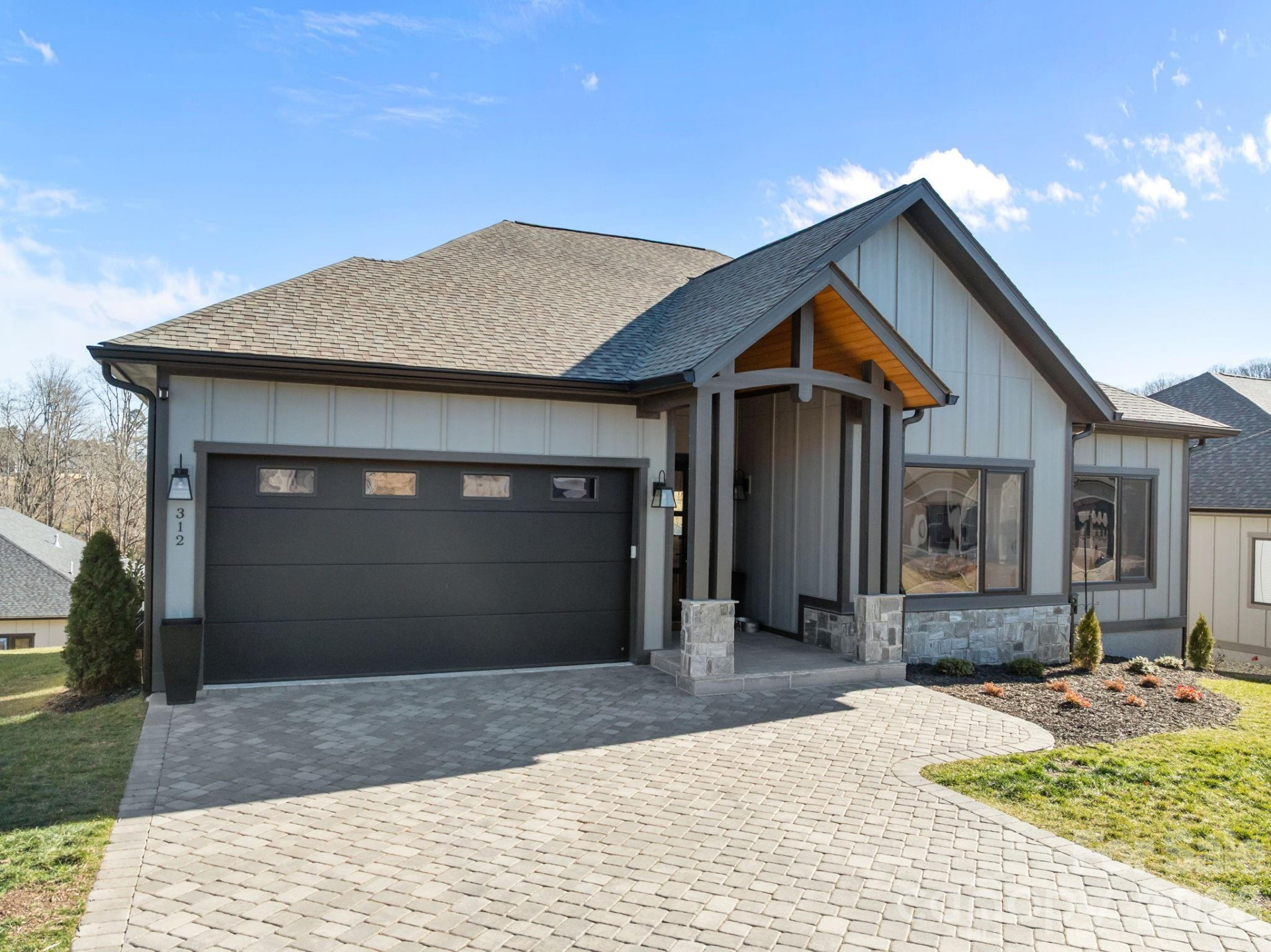 312 Avery Trail Drive - Photo 3