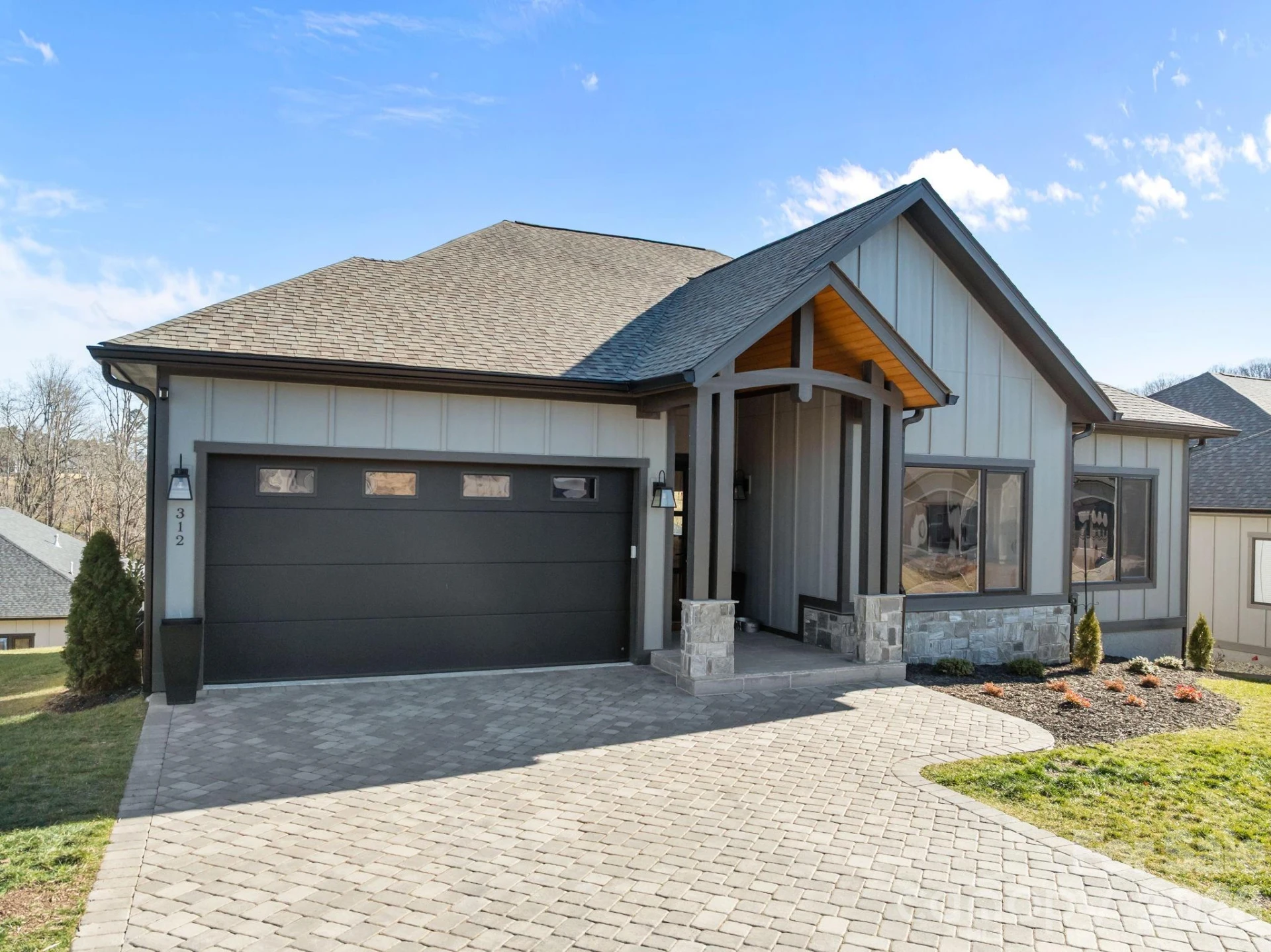 312 Avery Trail Drive - Photo 3