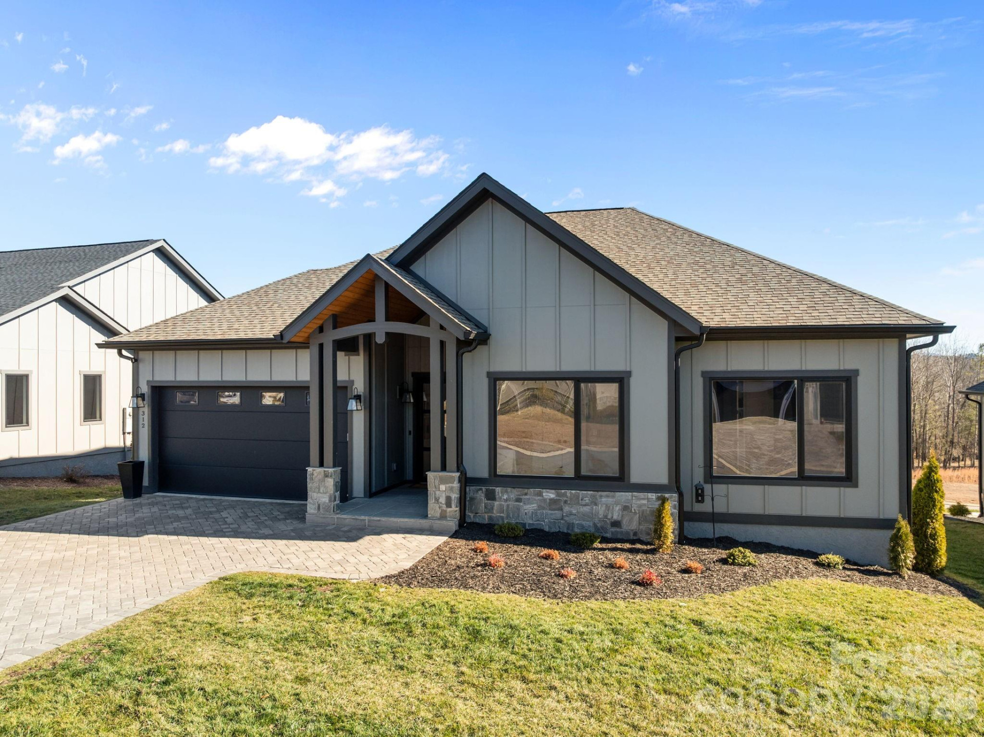 312 Avery Trail Drive - Photo 4