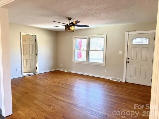 5376 Rhoney Road - Photo 3