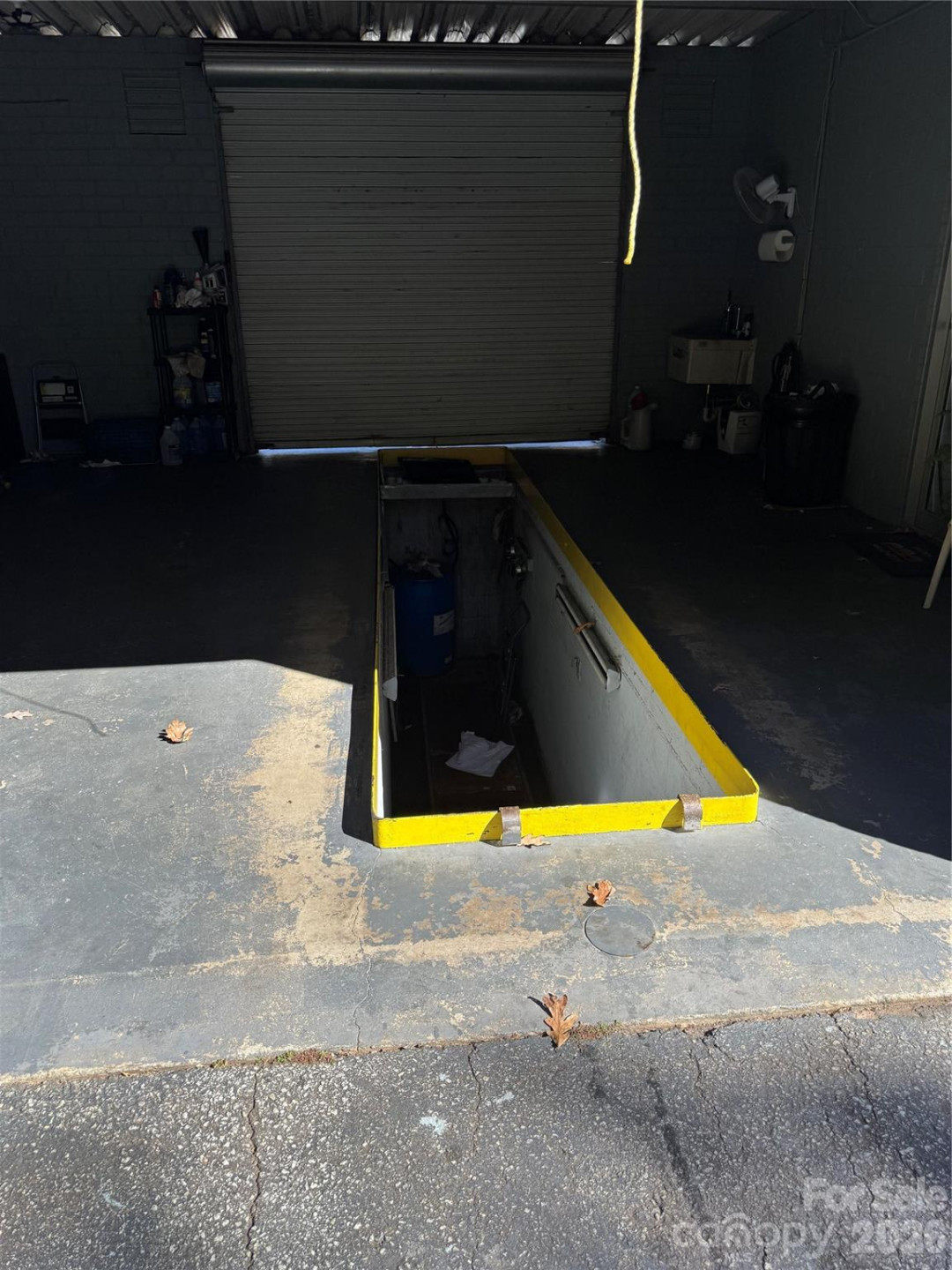 527 E Mills Street - Photo 5