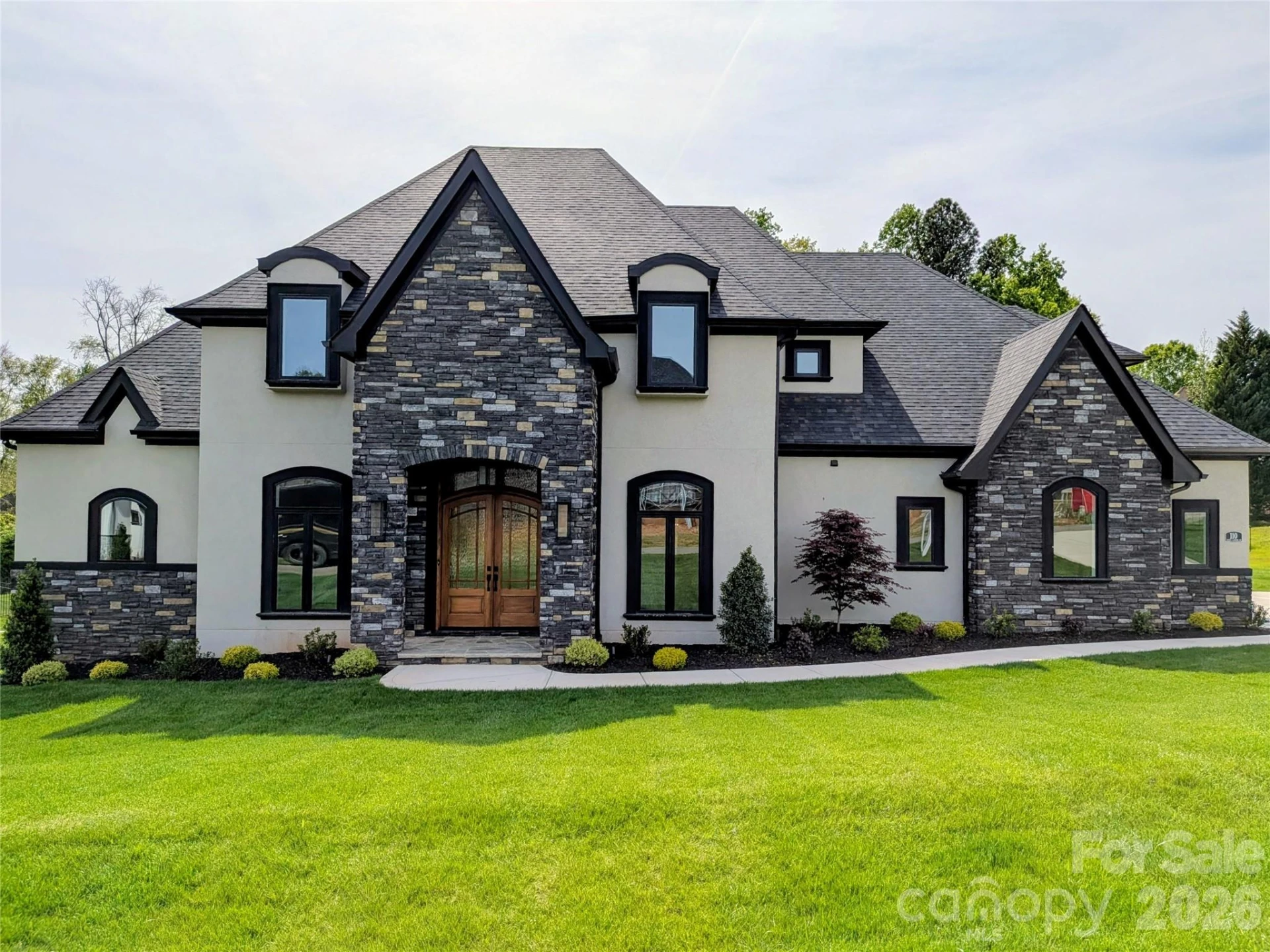 110 Hunts Landing Drive
