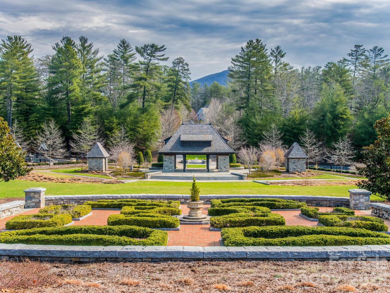 221 Fern Grove Court - Photo 23