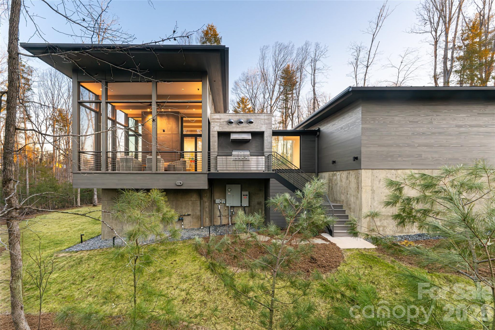 221 Fern Grove Court - Photo 32