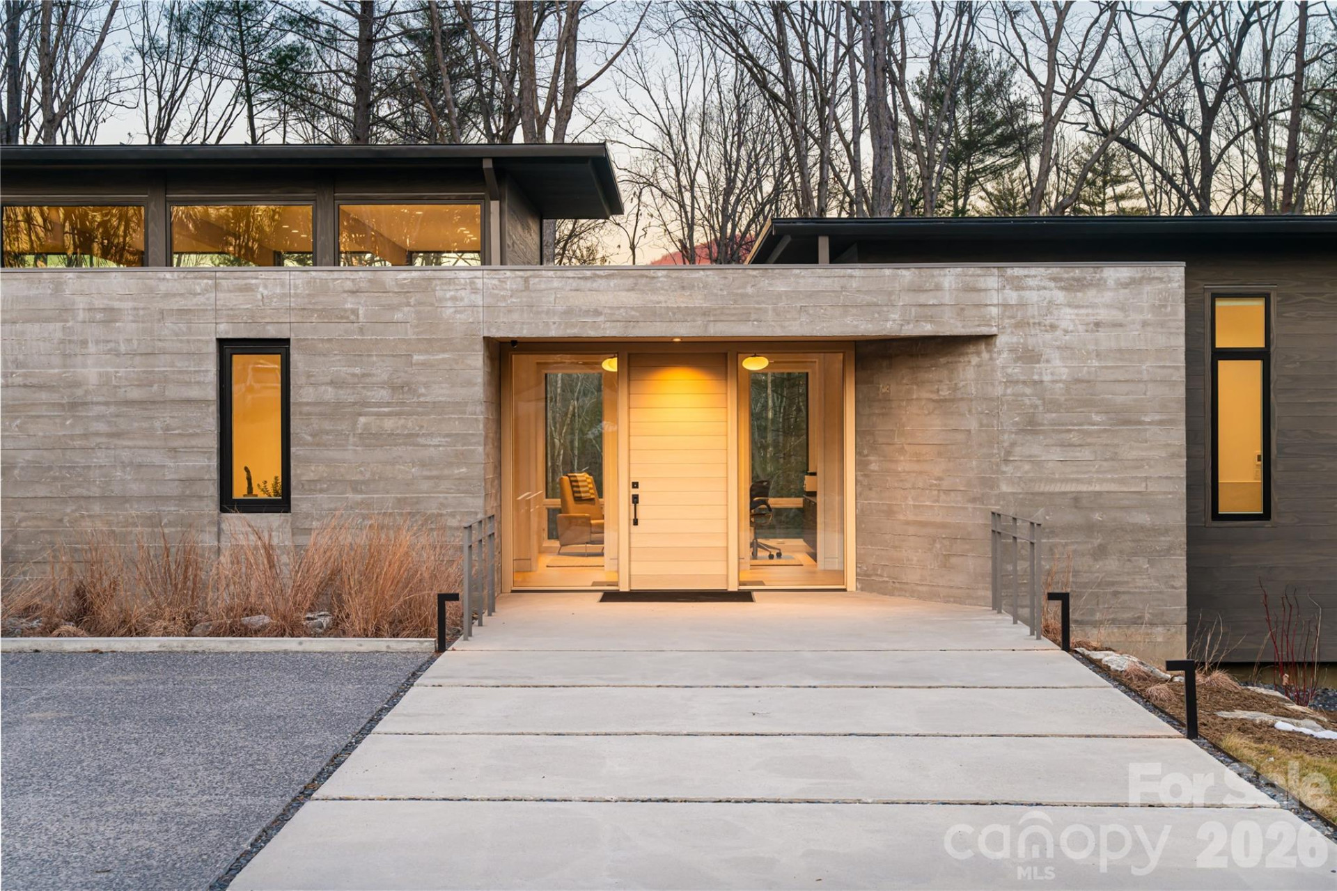 221 Fern Grove Court - Photo 10