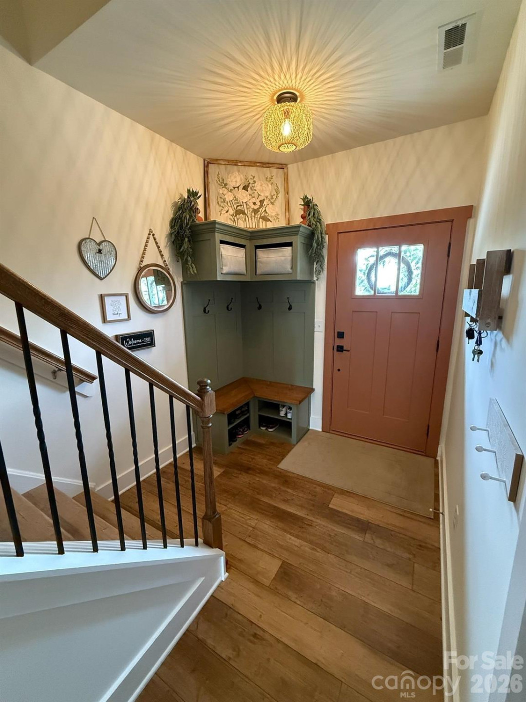 526 Cardwell Lane - Photo 2