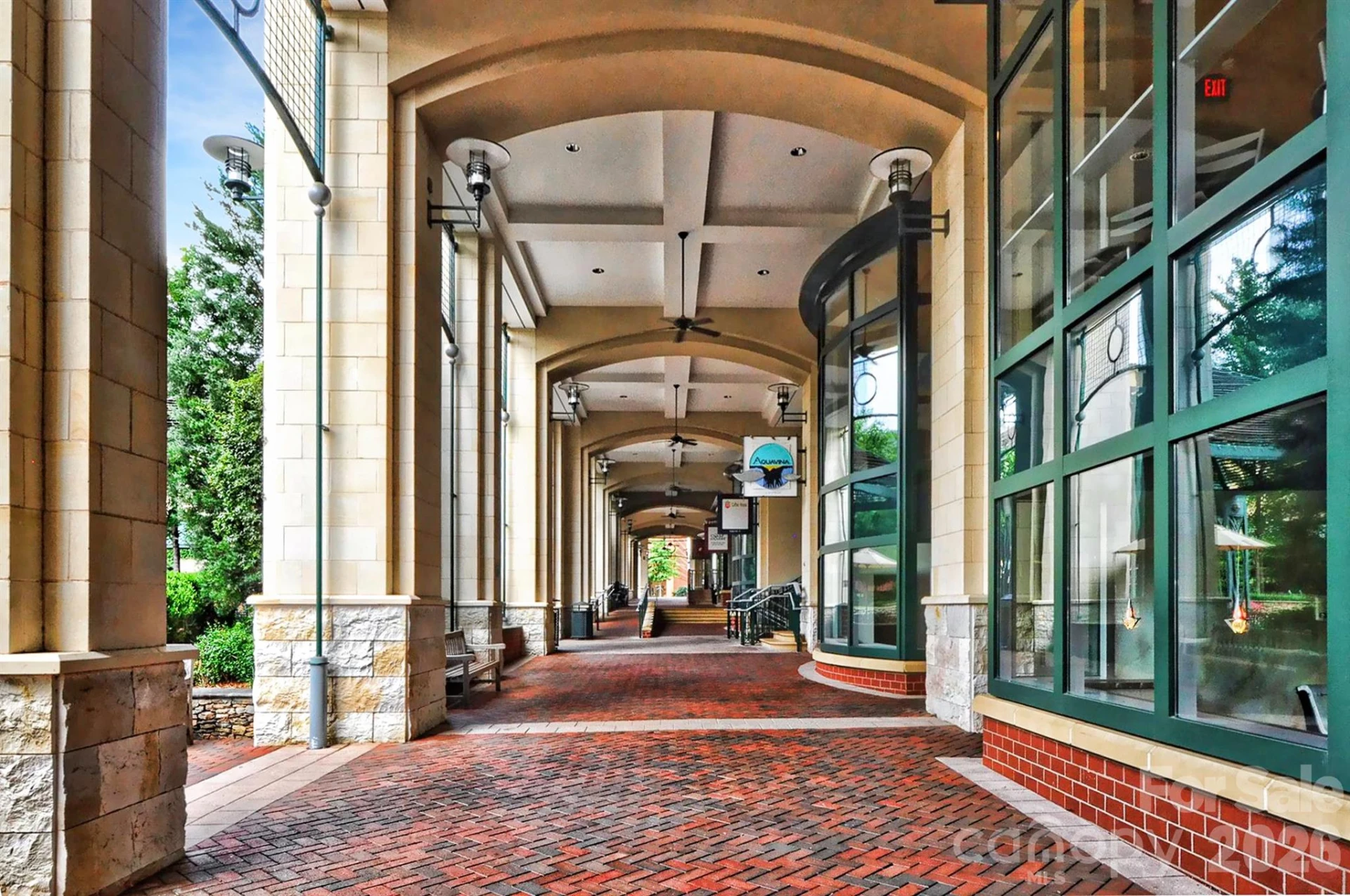 435 Tryon Street #703 - Photo 3