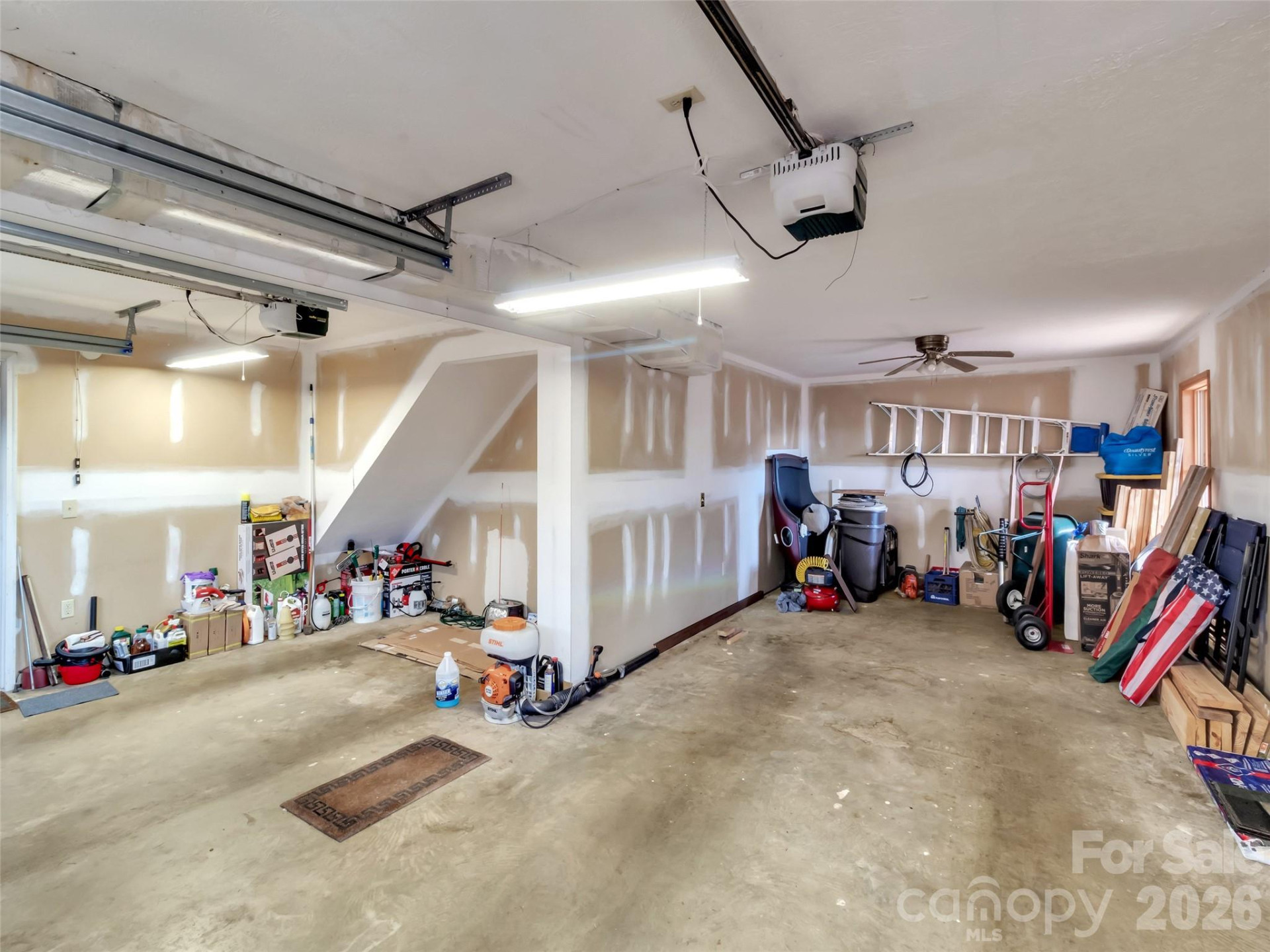 371 Falcon Ridge Drive - Photo 39