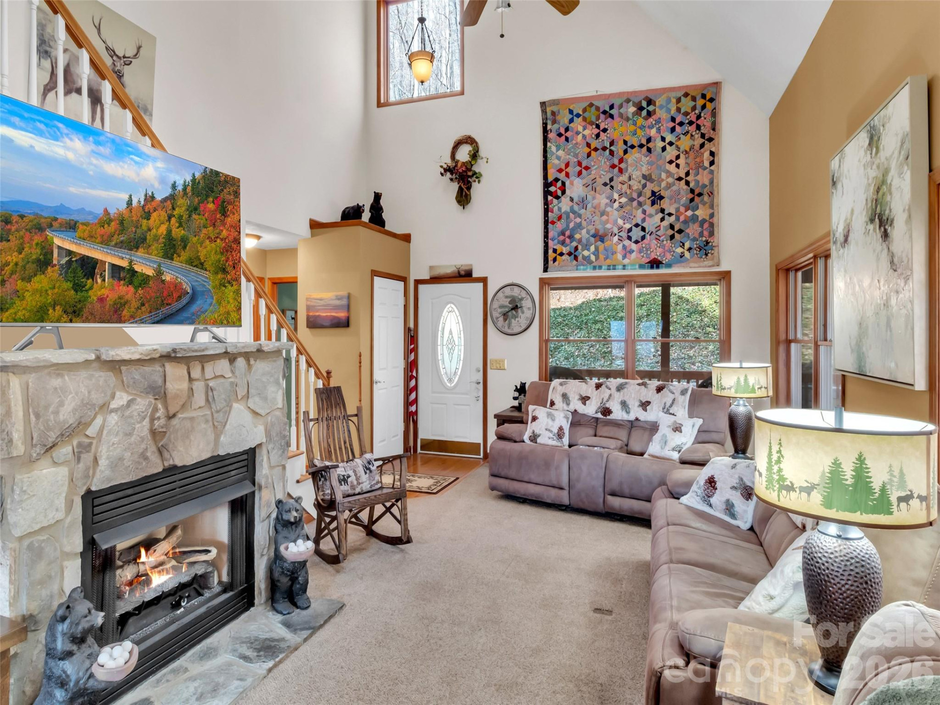 371 Falcon Ridge Drive - Photo 5