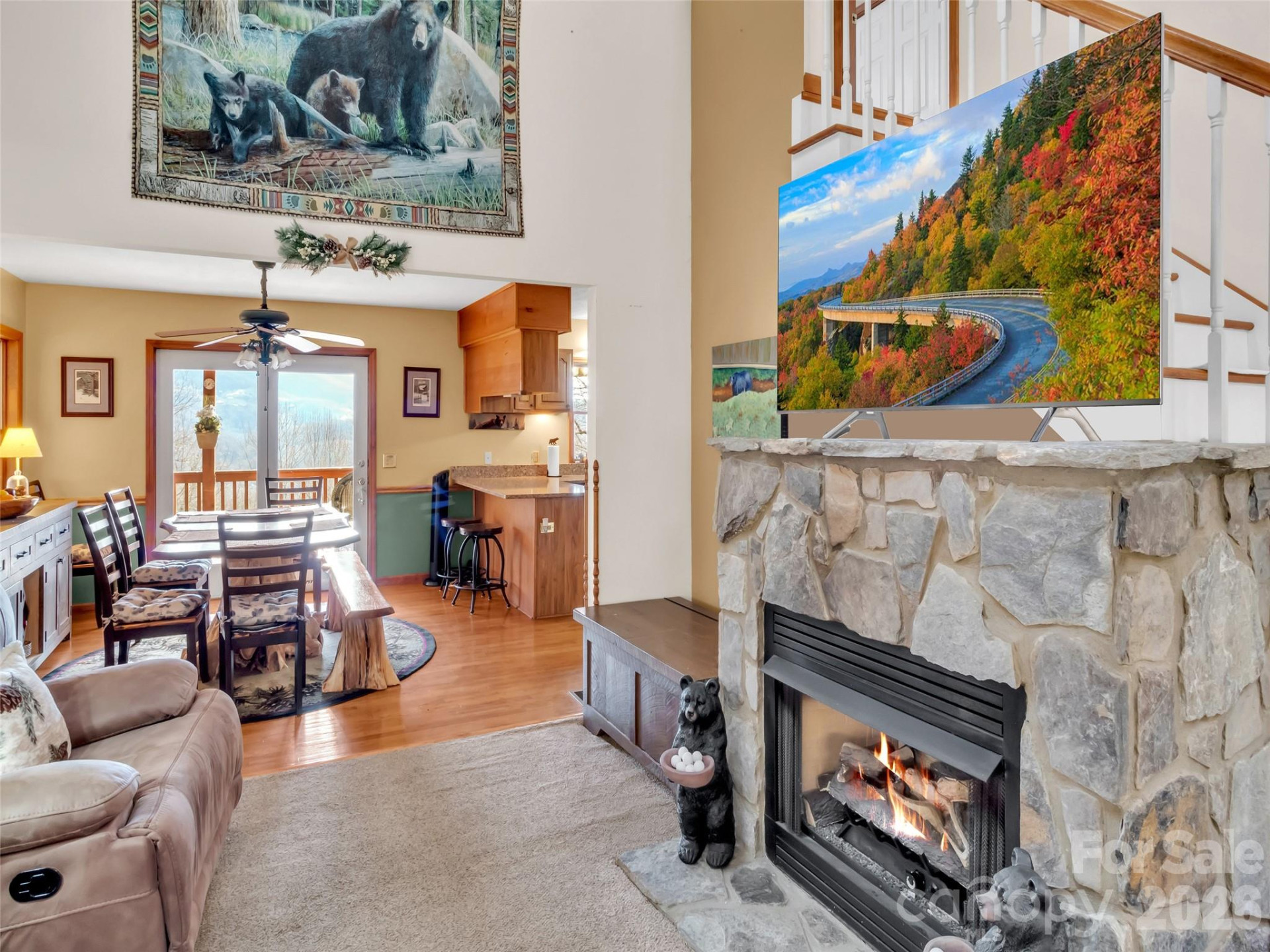 371 Falcon Ridge Drive - Photo 8