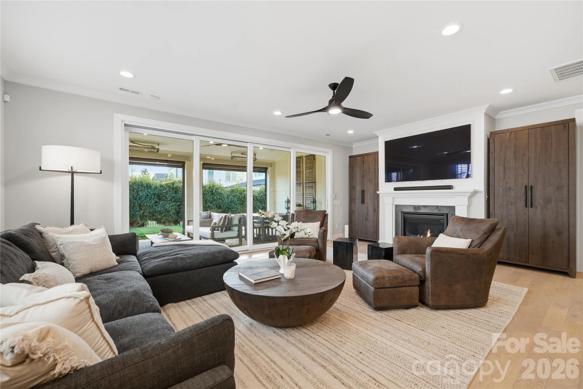 1016 Thatcher Way - Photo 11