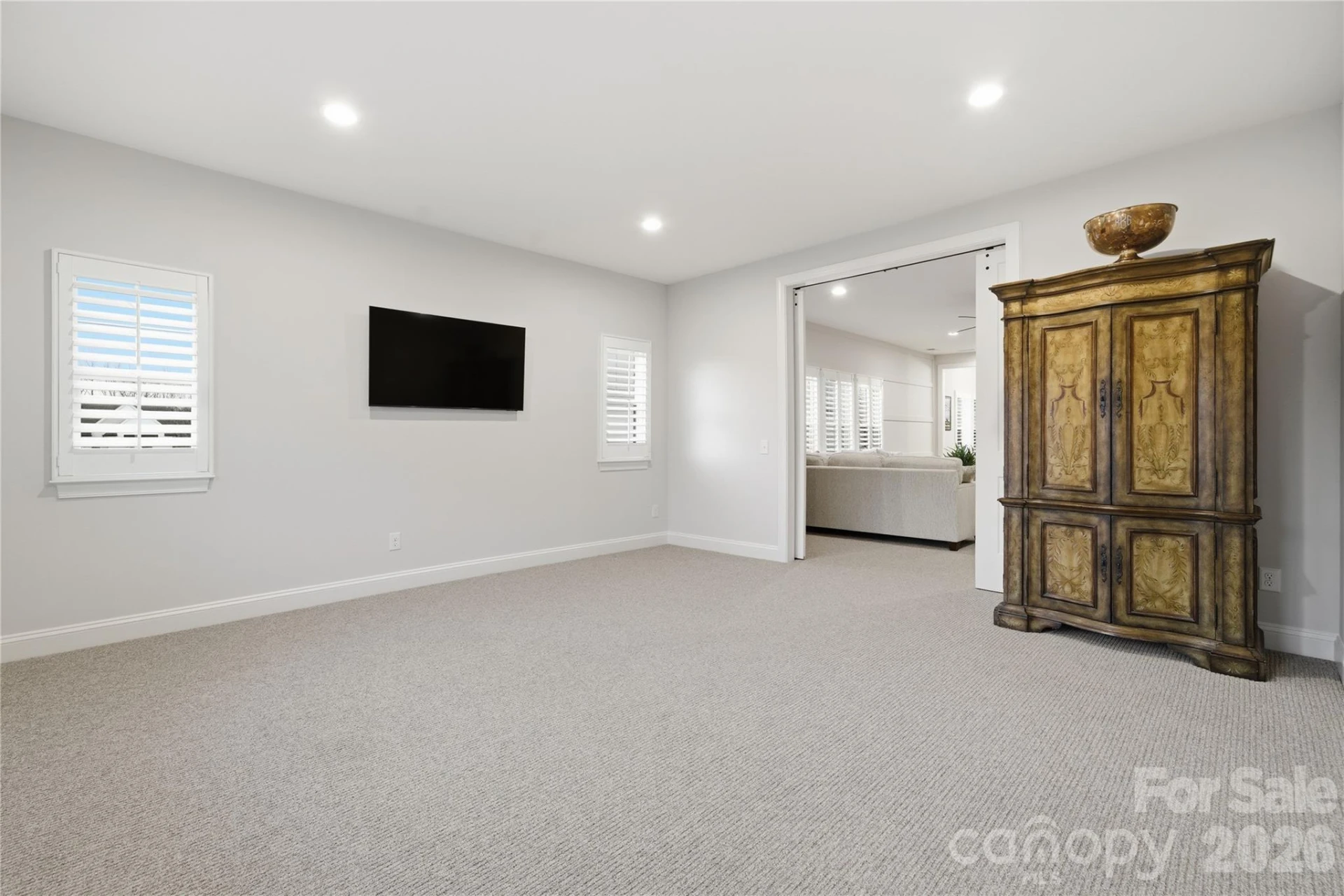 1016 Thatcher Way - Photo 36