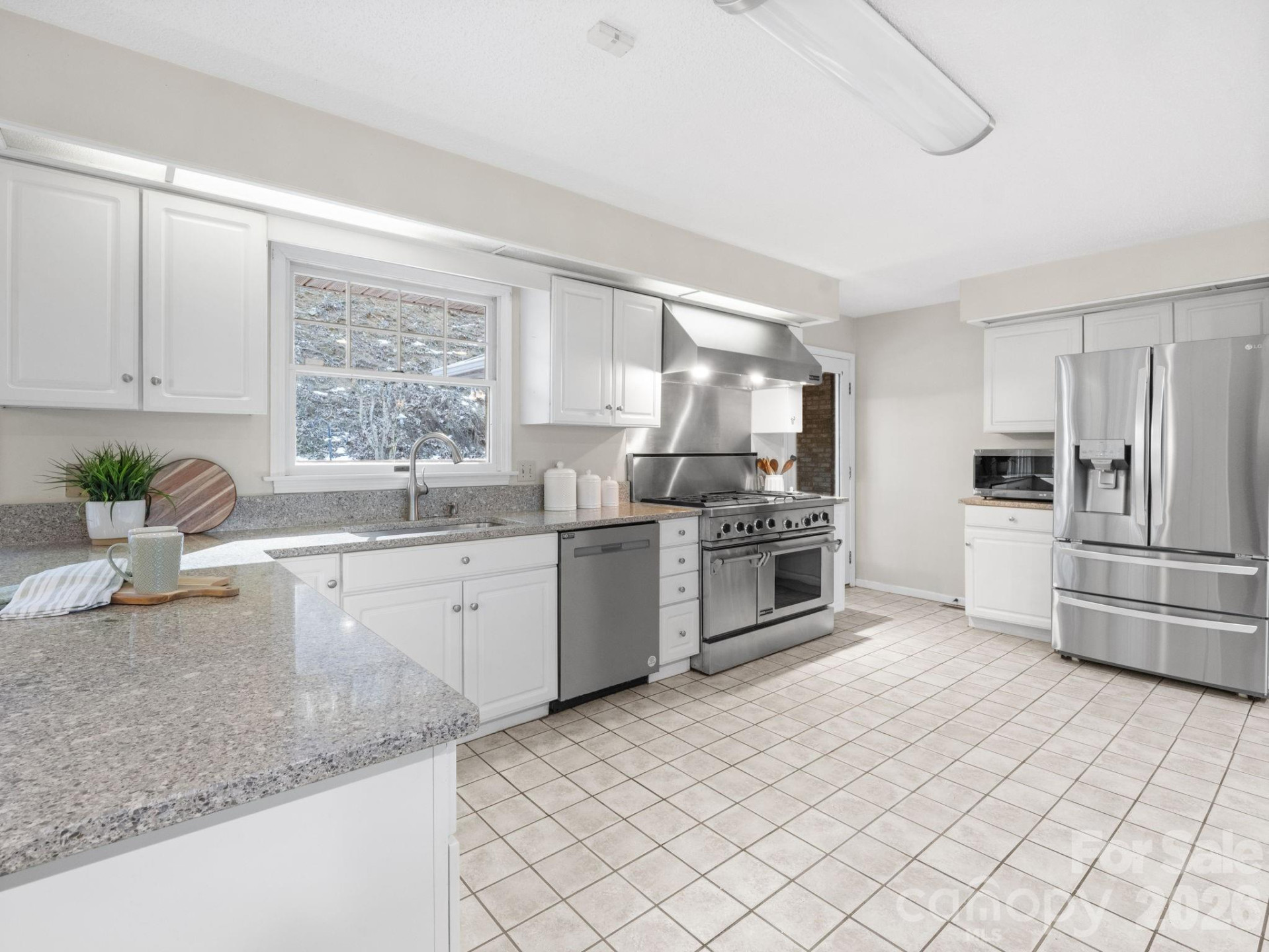 310 Claremont Drive - Photo 13