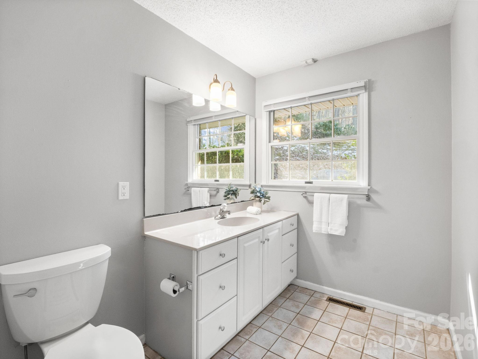 310 Claremont Drive - Photo 32