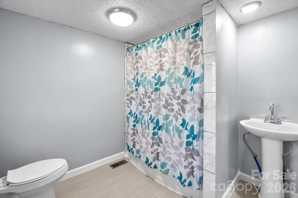 4582 Burkemont Road - Photo 9