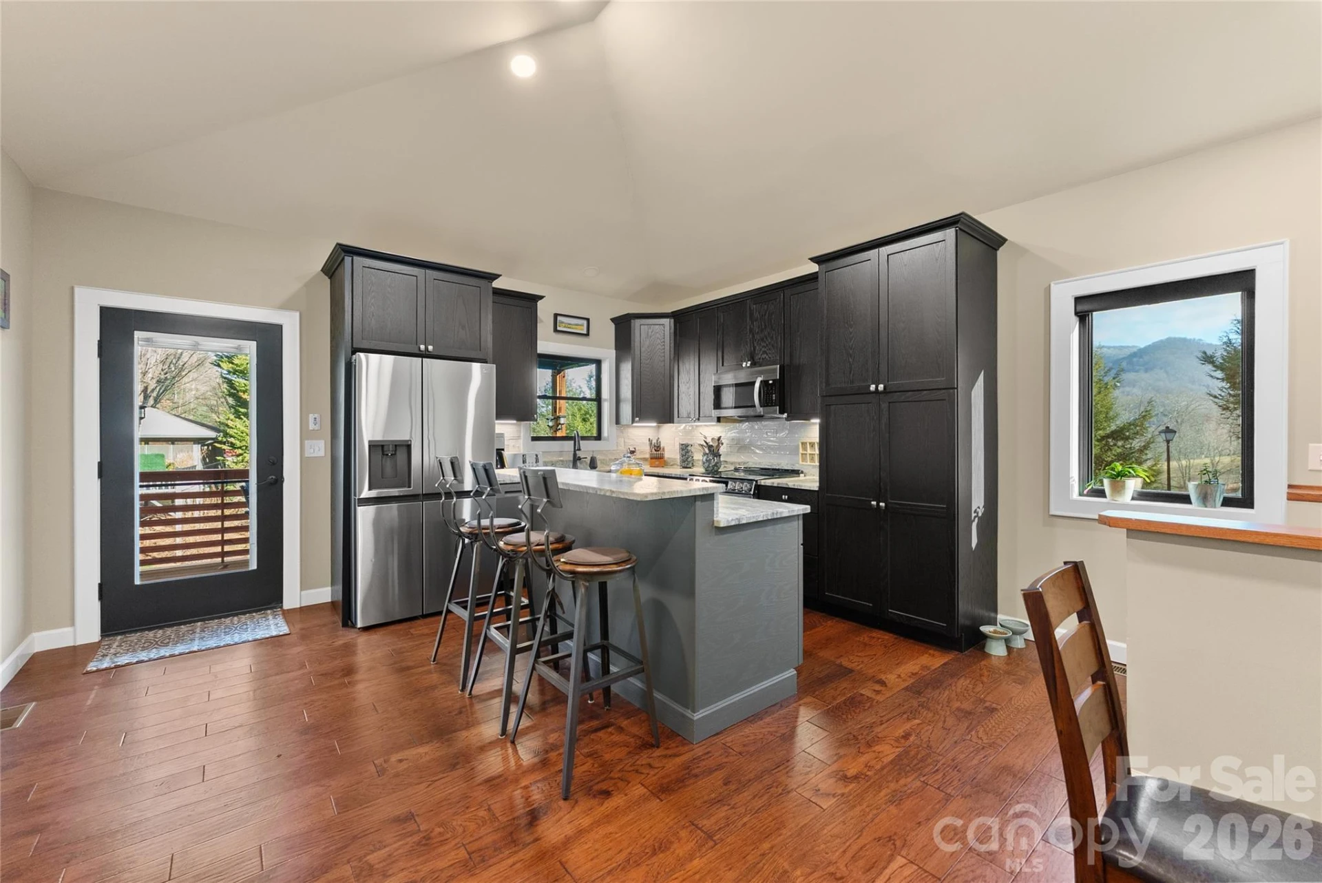47 Winghaven Heights - Photo 3