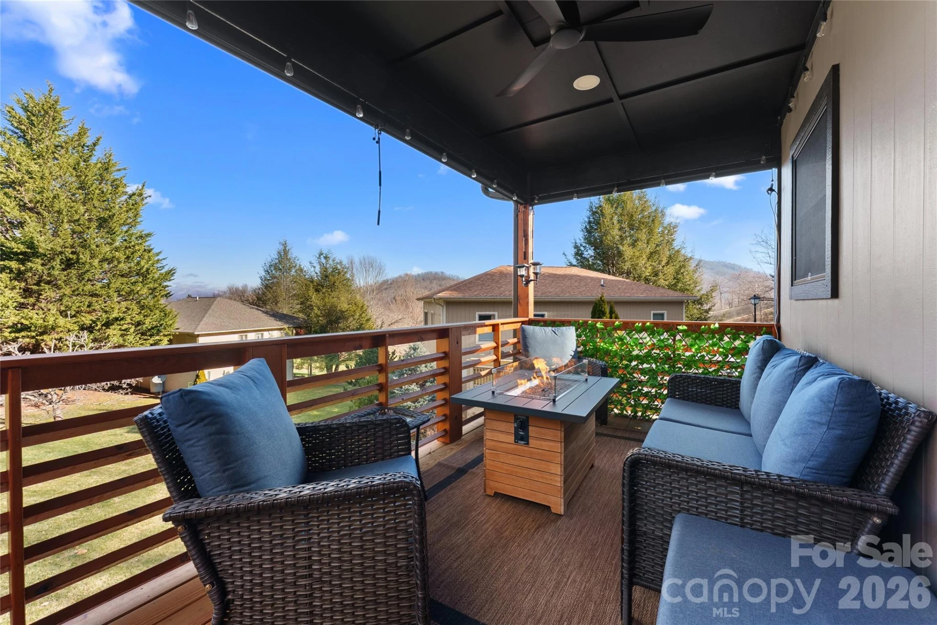 47 Winghaven Heights - Photo 4