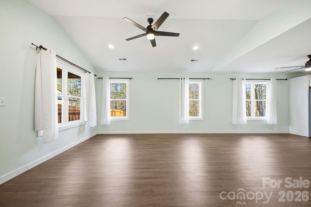224 Walt Drive - Photo 2