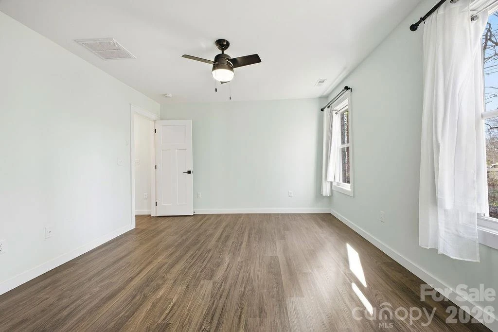 224 Walt Drive - Photo 12