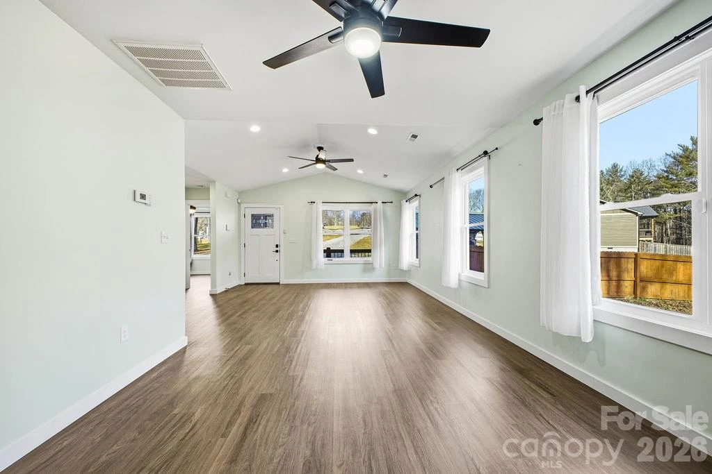 224 Walt Drive - Photo 18