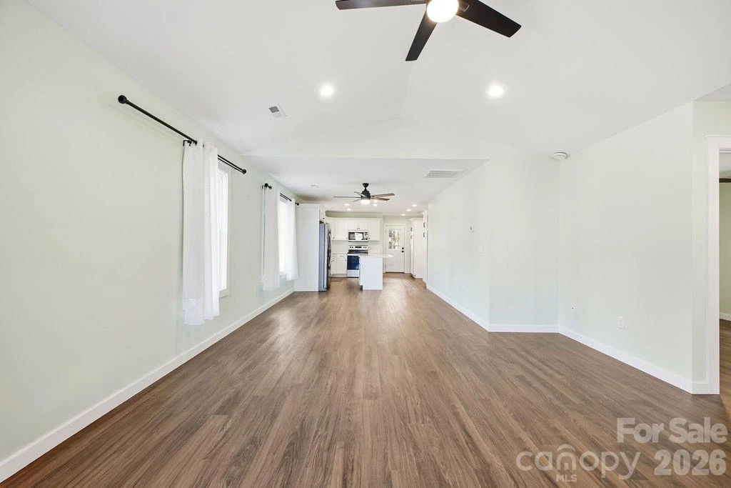 224 Walt Drive - Photo 4