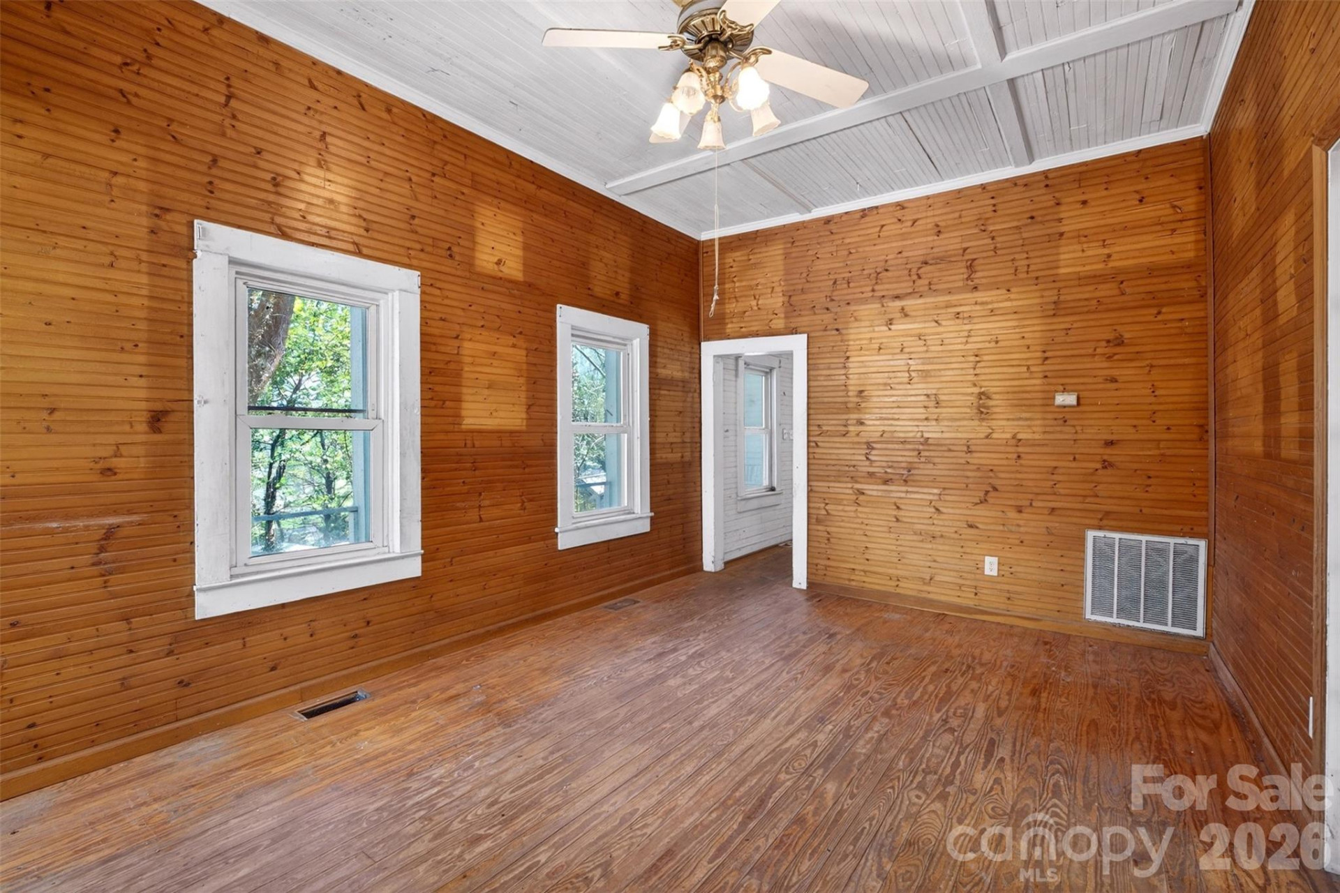 105 Poplar Street - Photo 8