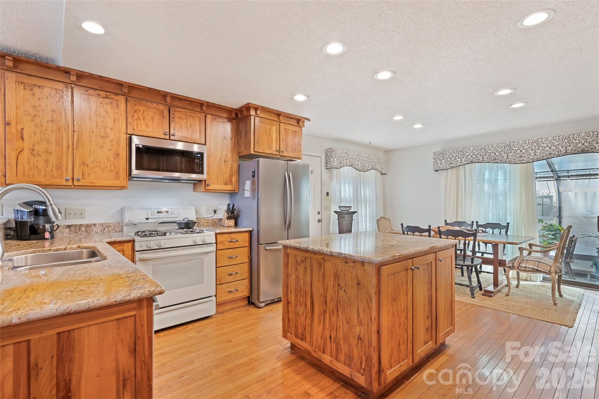 831 Forest Run Road - Photo 12