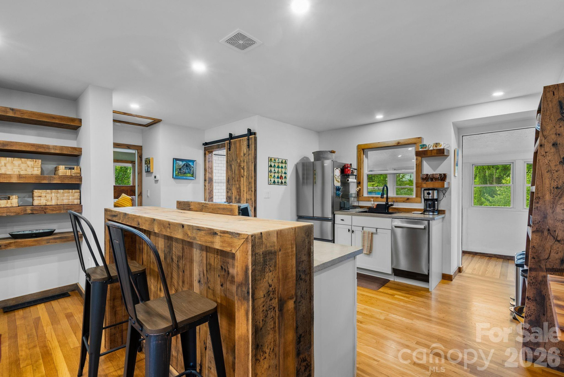 200 Aurora Drive - Photo 14