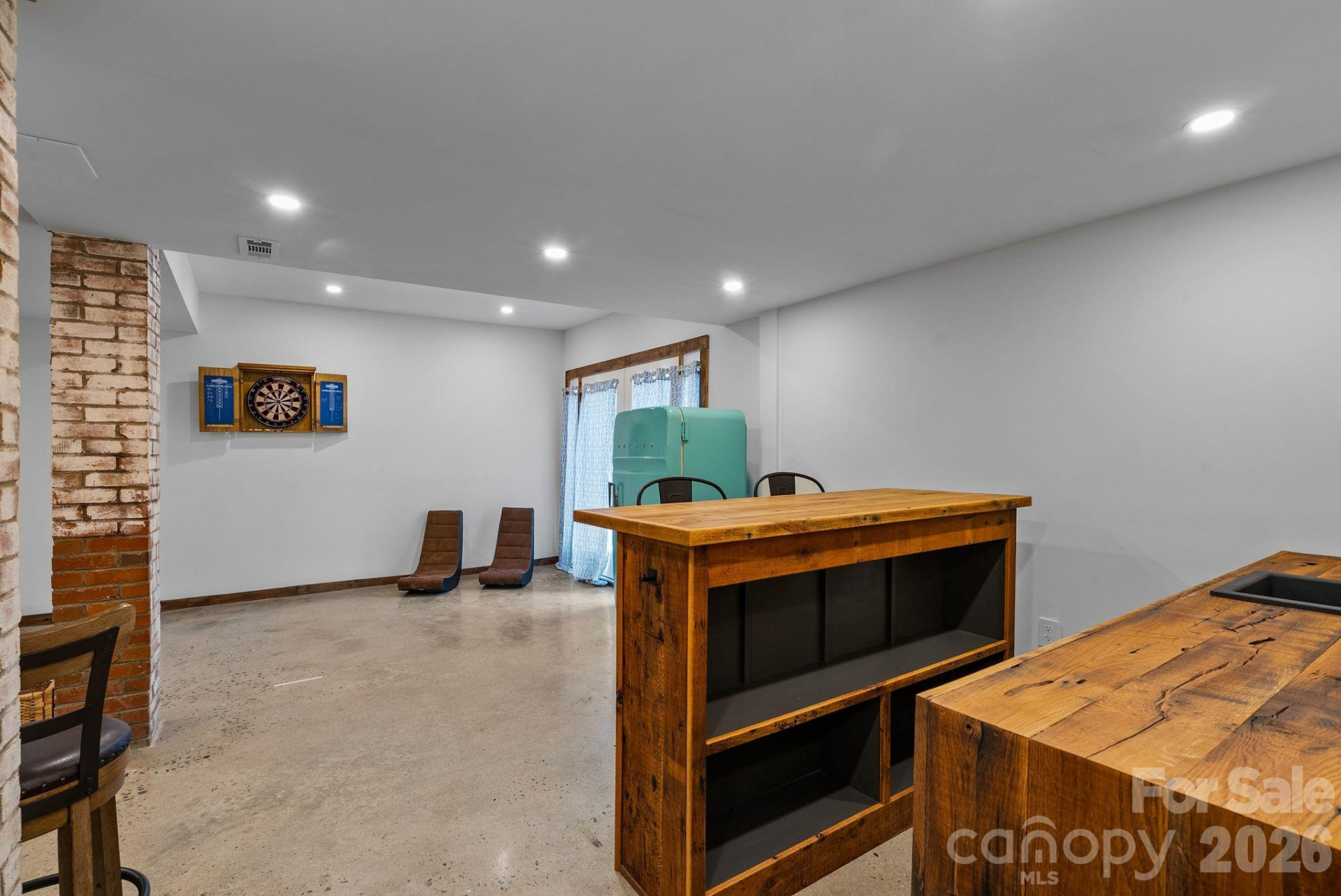 200 Aurora Drive - Photo 35