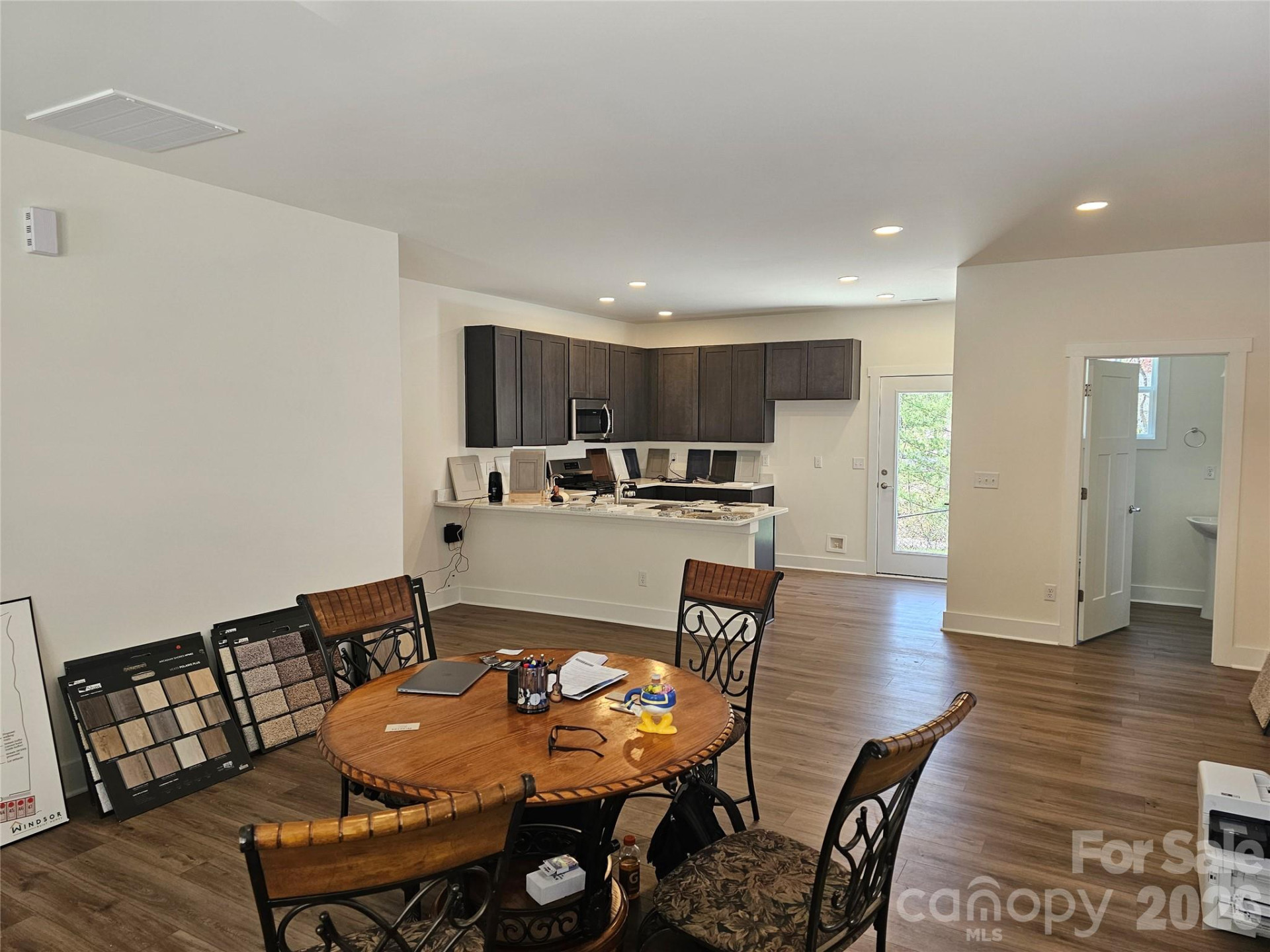 224 Slade Lane - Photo 3