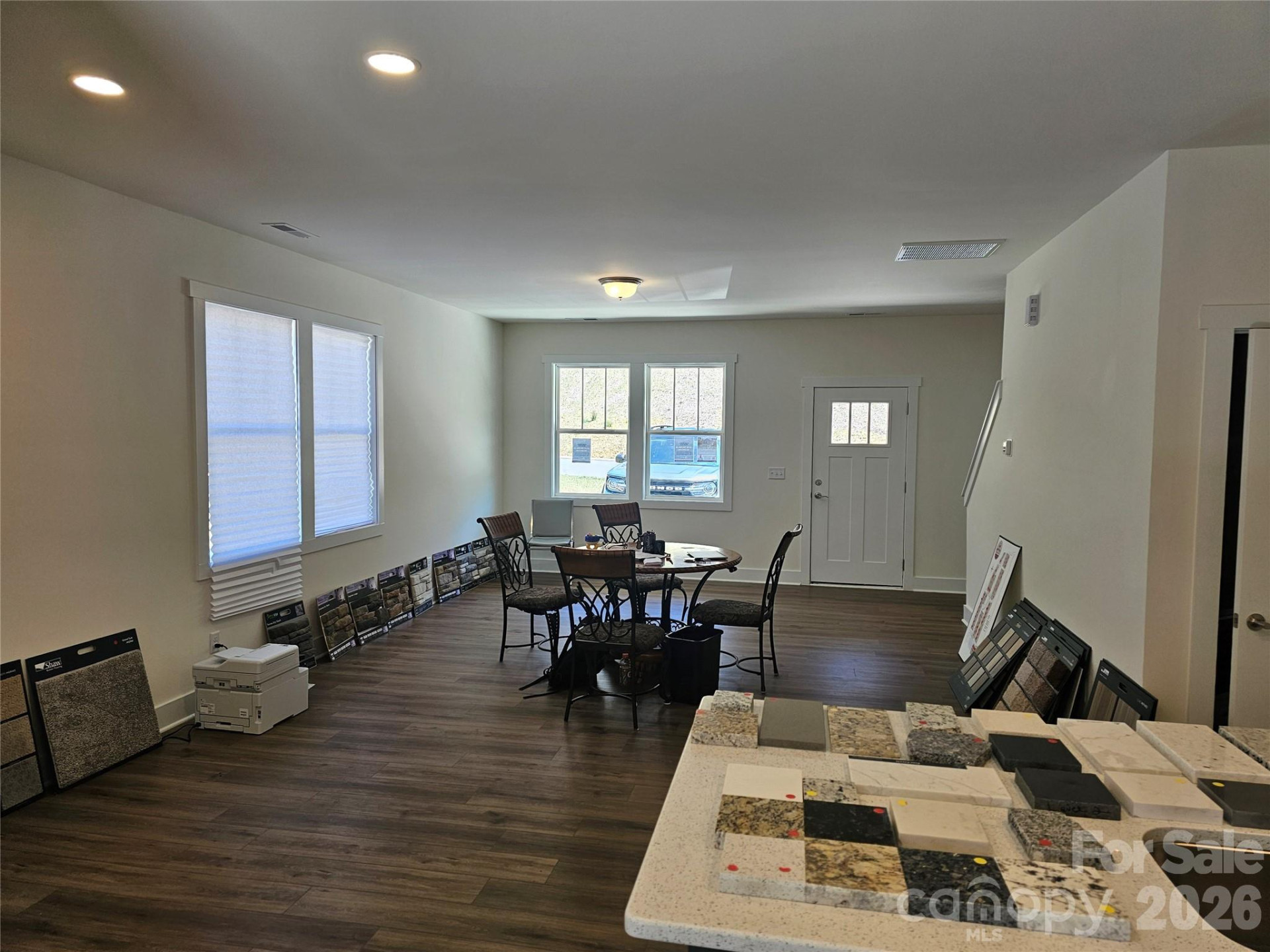 224 Slade Lane - Photo 4