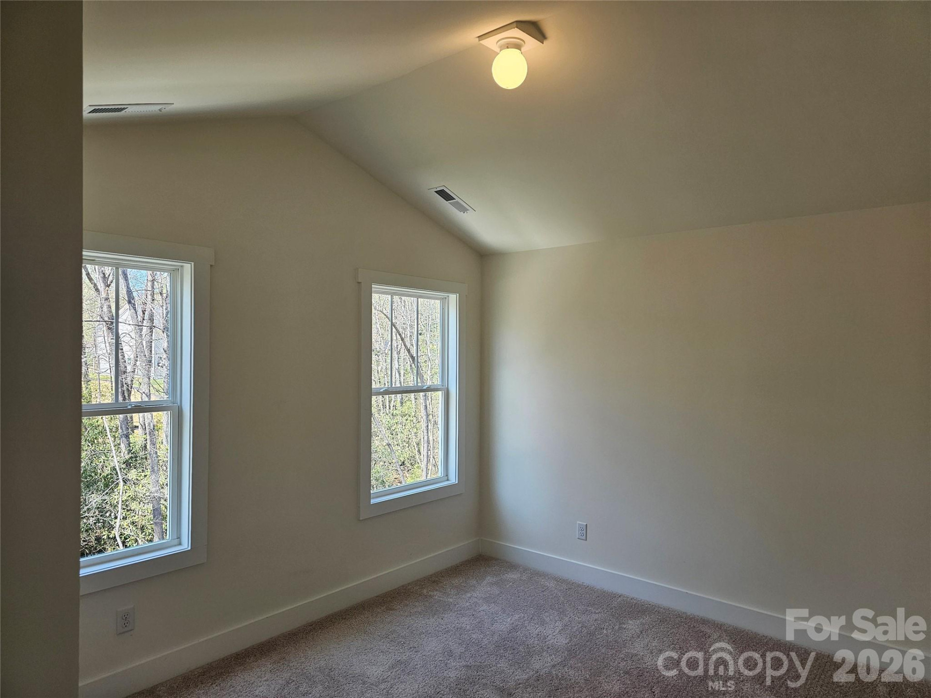 224 Slade Lane - Photo 5