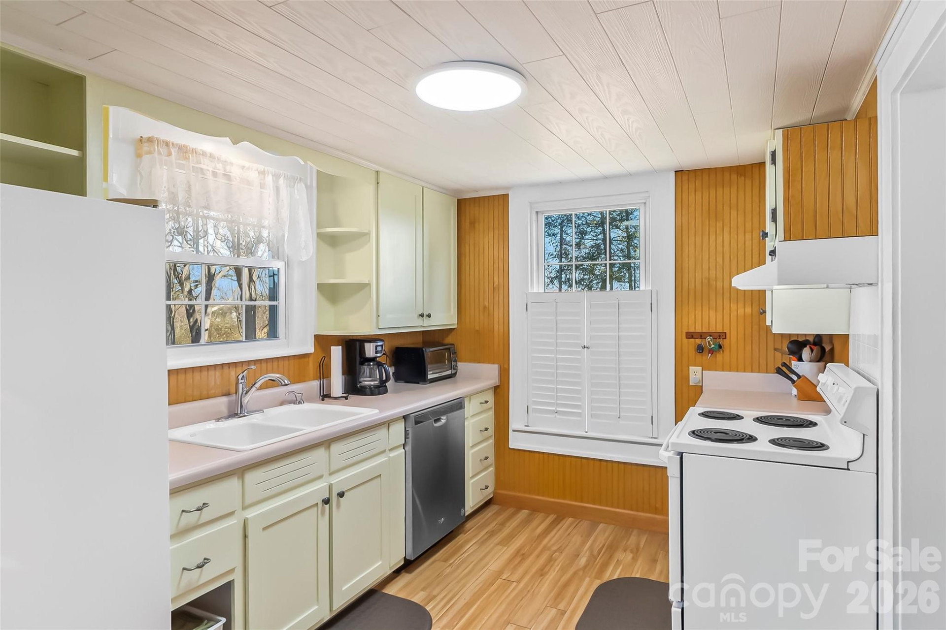 110 Garrison Road - Photo 11