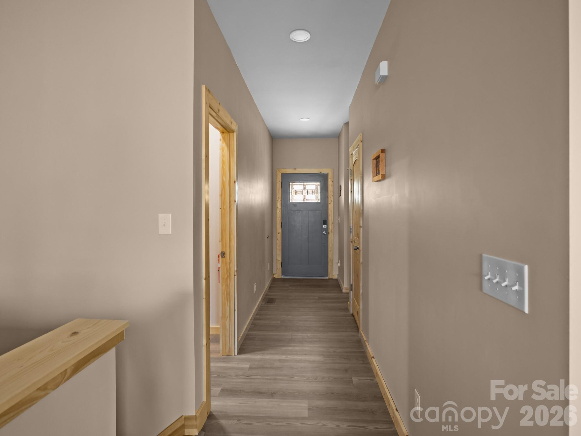 225 Aurora Lane - Photo 4