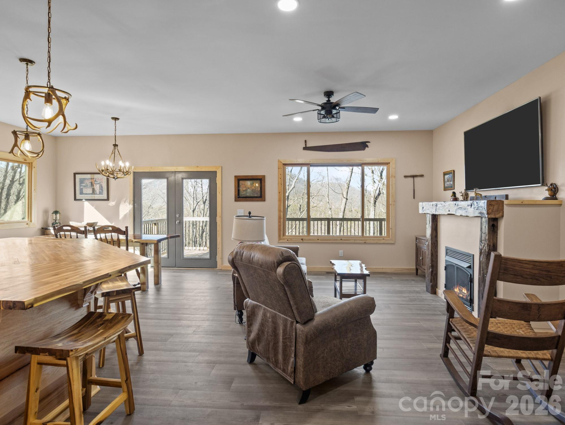 225 Aurora Lane - Photo 6