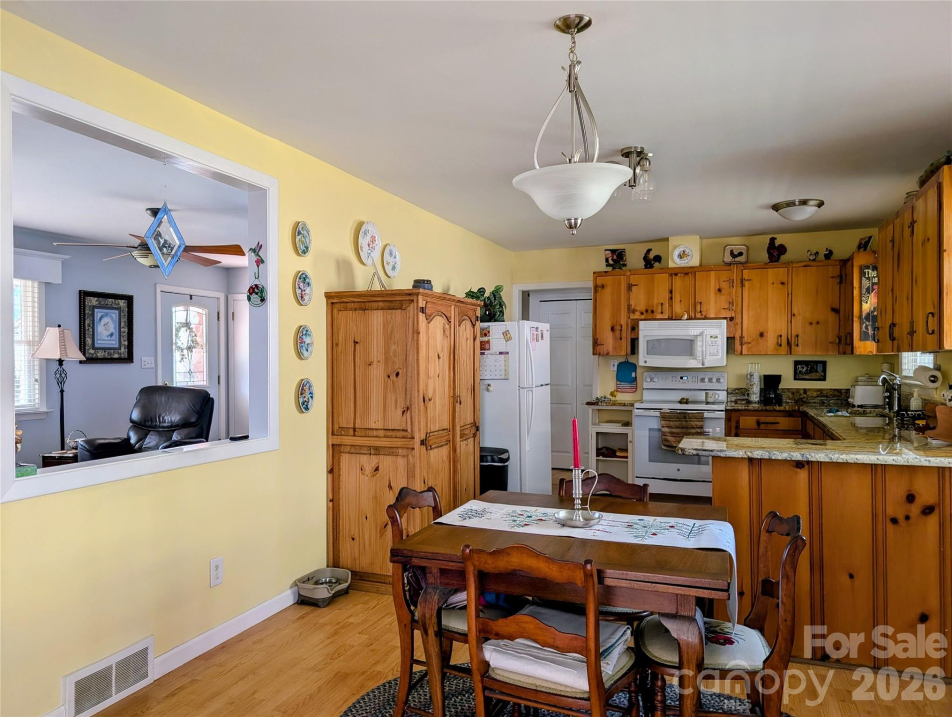 979 Greenville Highway - Photo 11