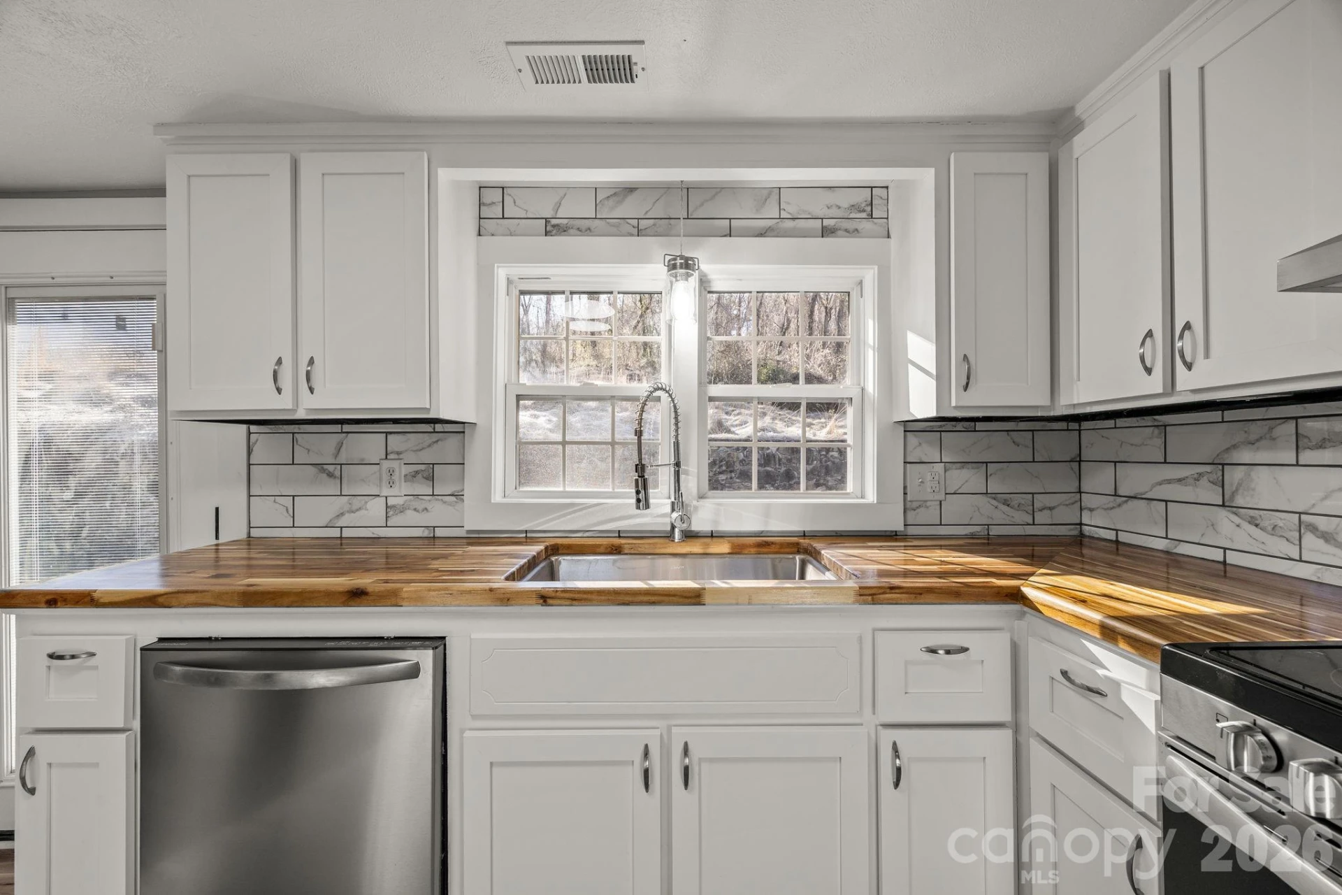62 Mitchell Street - Photo 12