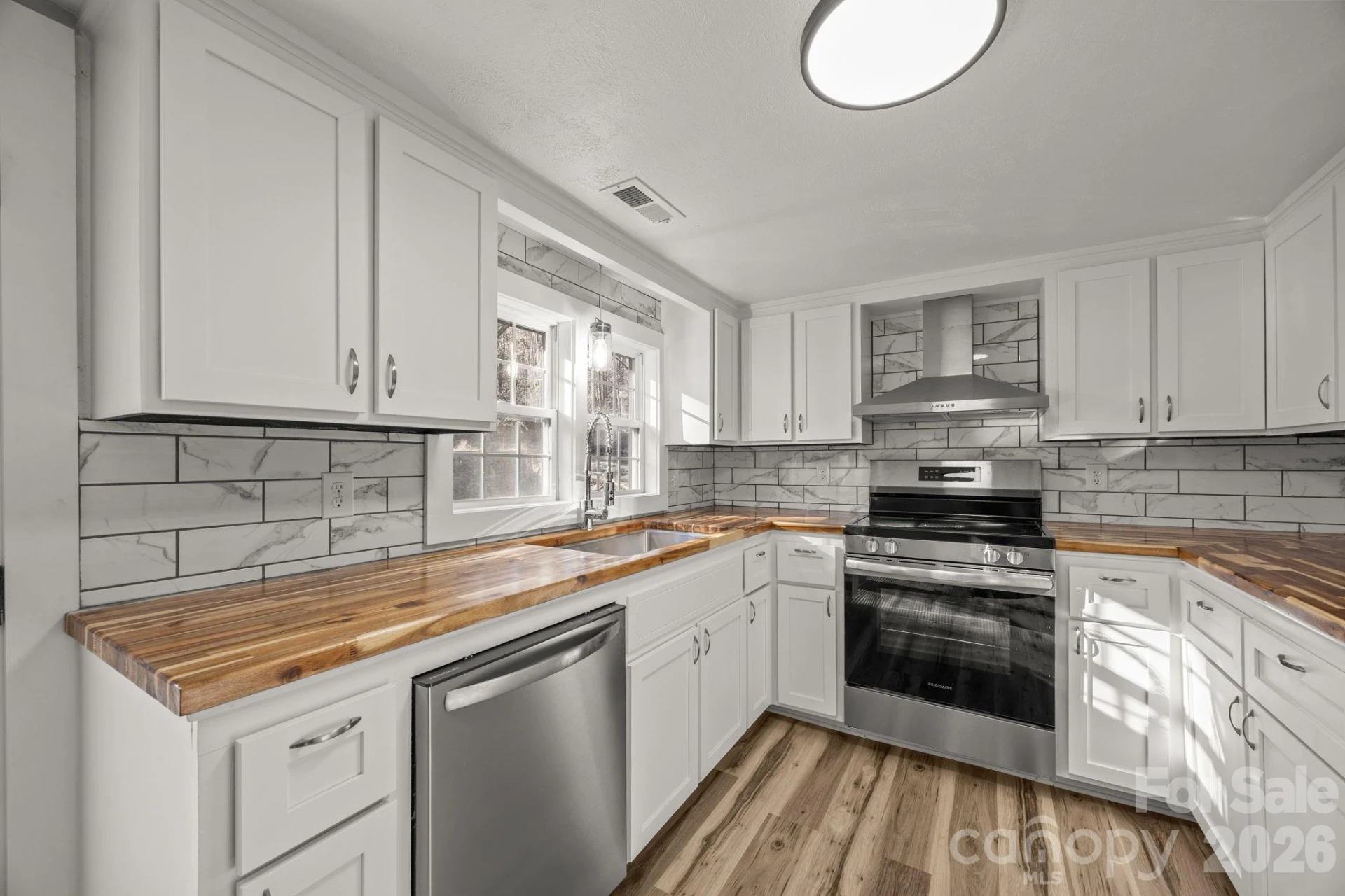 62 Mitchell Street - Photo 13
