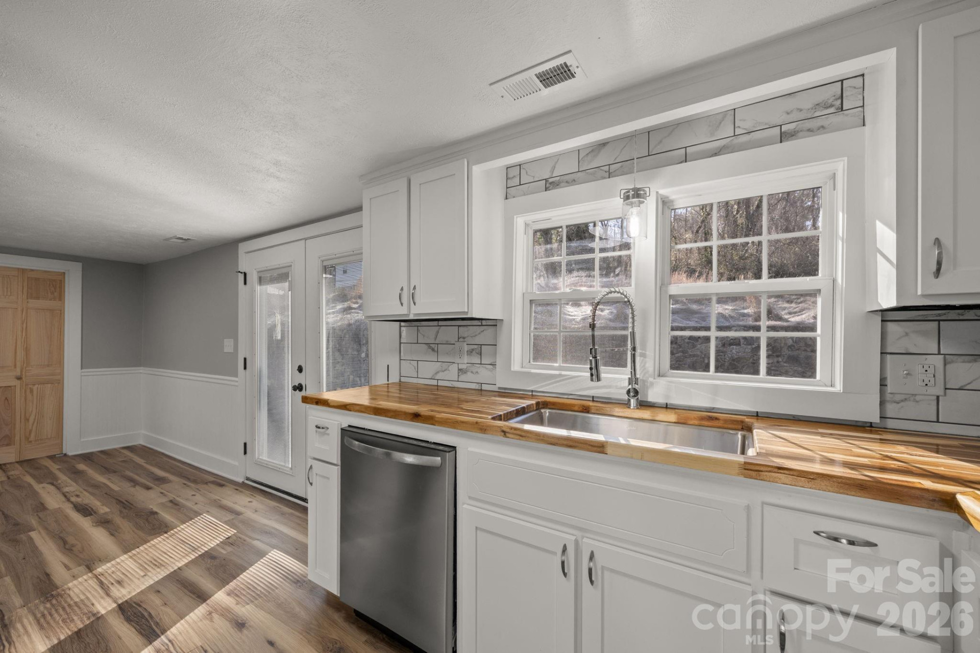 62 Mitchell Street - Photo 17