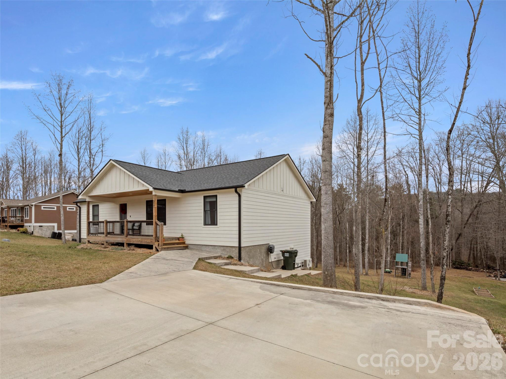 127 Walt Drive - Photo 4