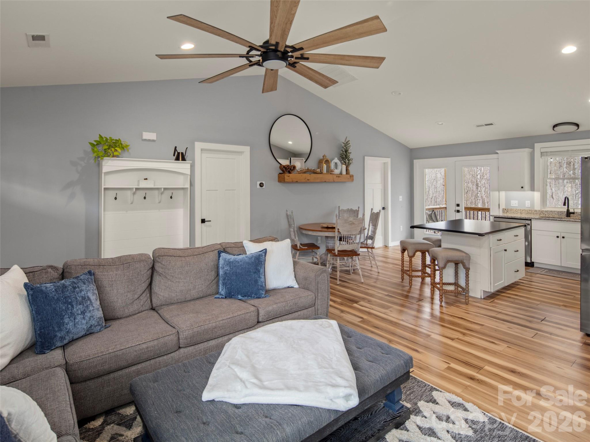 127 Walt Drive - Photo 8