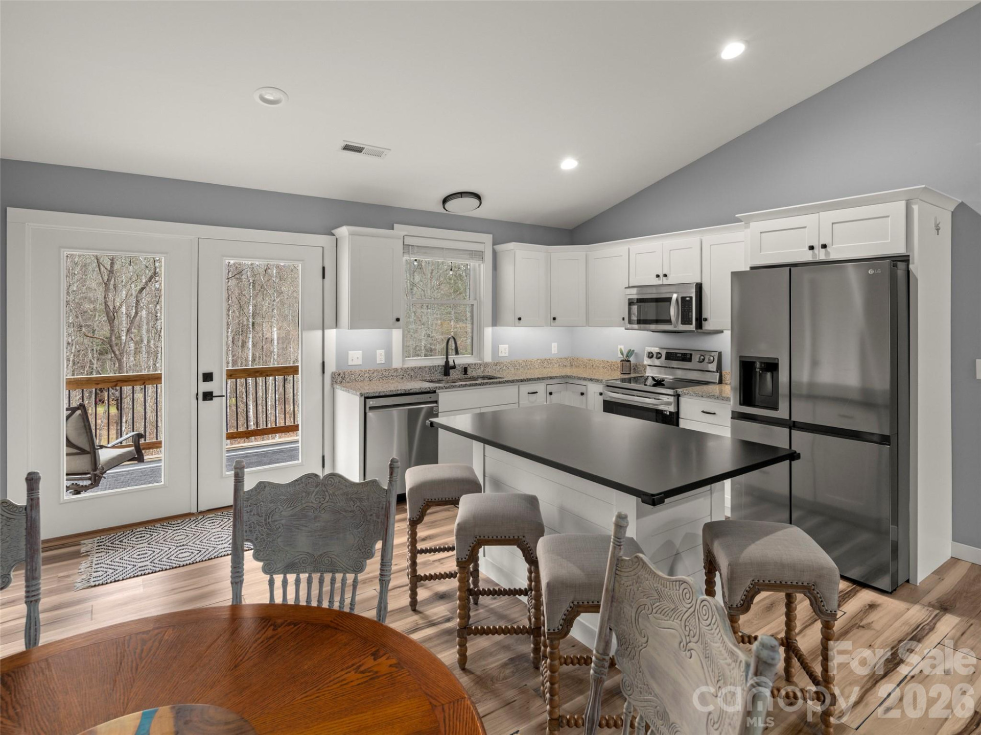 127 Walt Drive - Photo 9