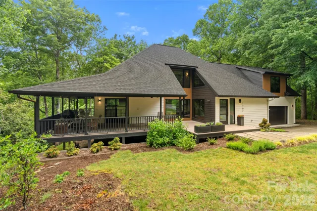 1202 Davis Mountain Road