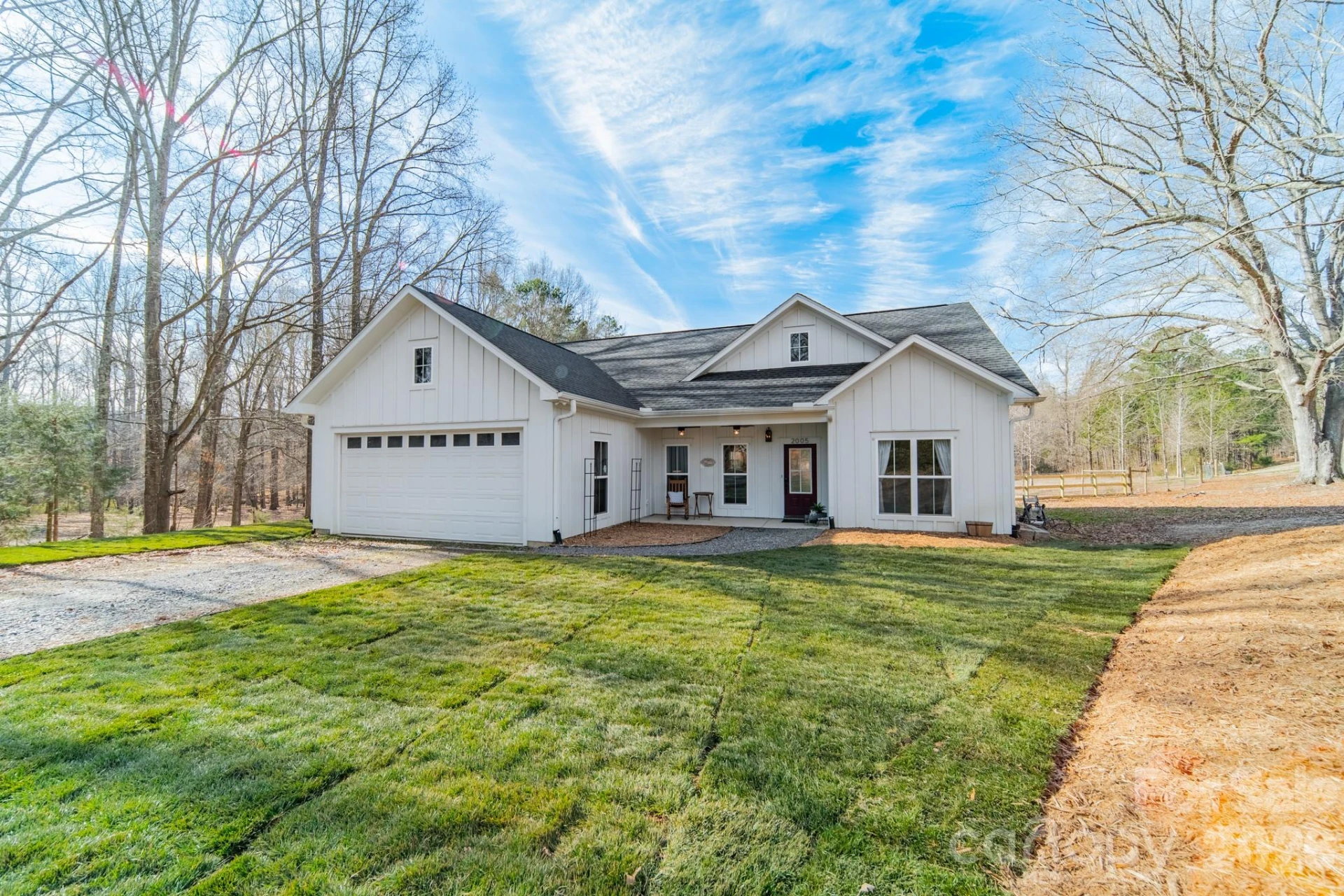 2005 Briarwood Circle - Photo 2