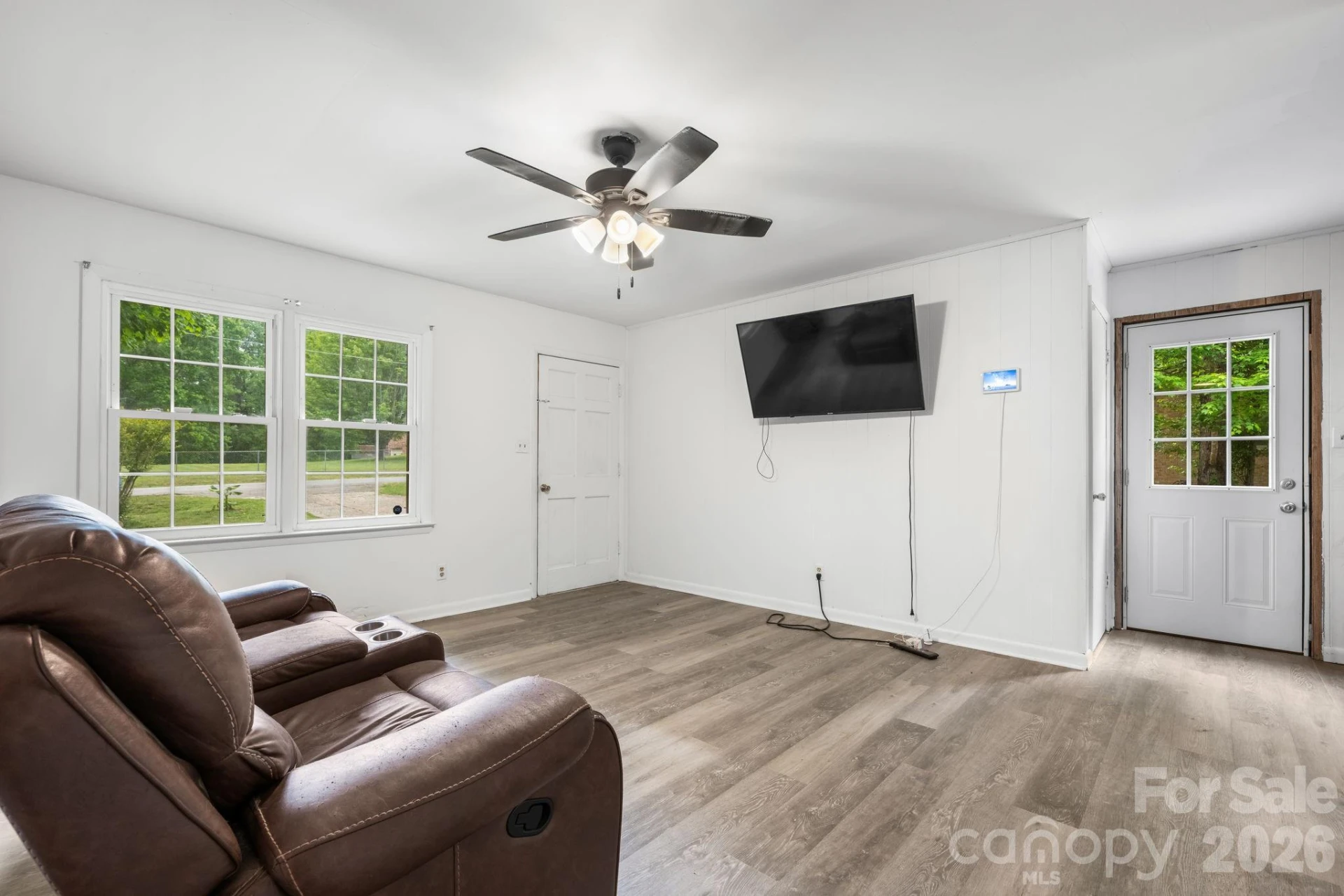 4917 Berkley Street - Photo 4