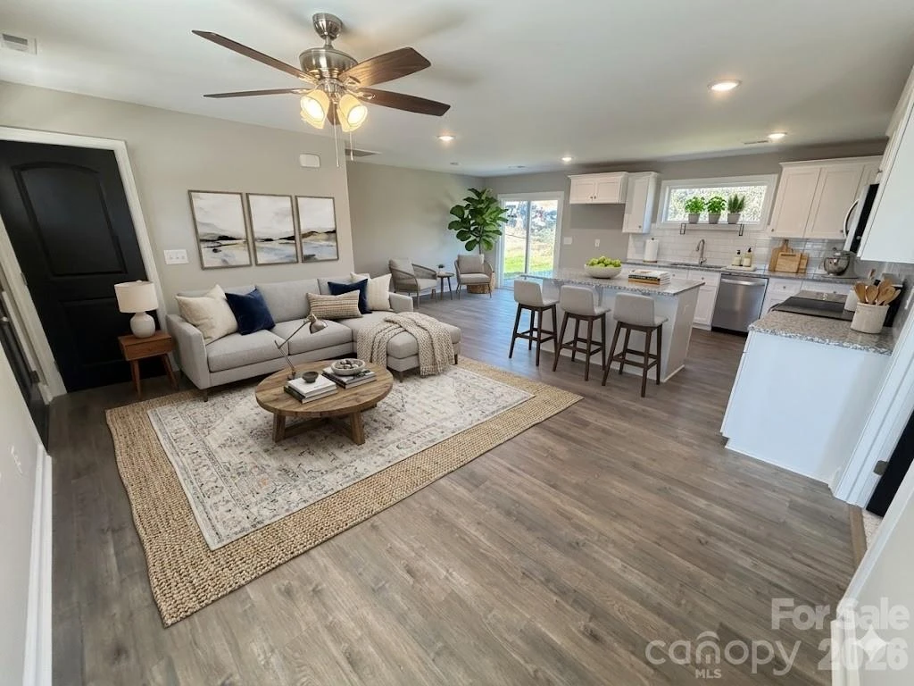 535 Martin Luther King Jr Avenue - Photo 6